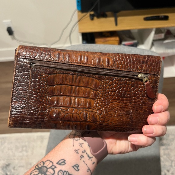 Brahmin Crocodile Leather Wallet - Picture 4 of 5
